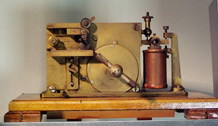 Fotografie eines Morseempfängers