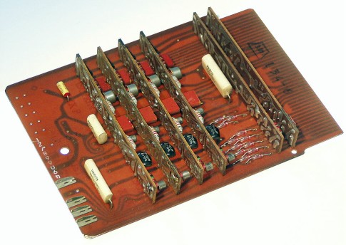 Picture of a typical BULL GAMMA 10 module (board)